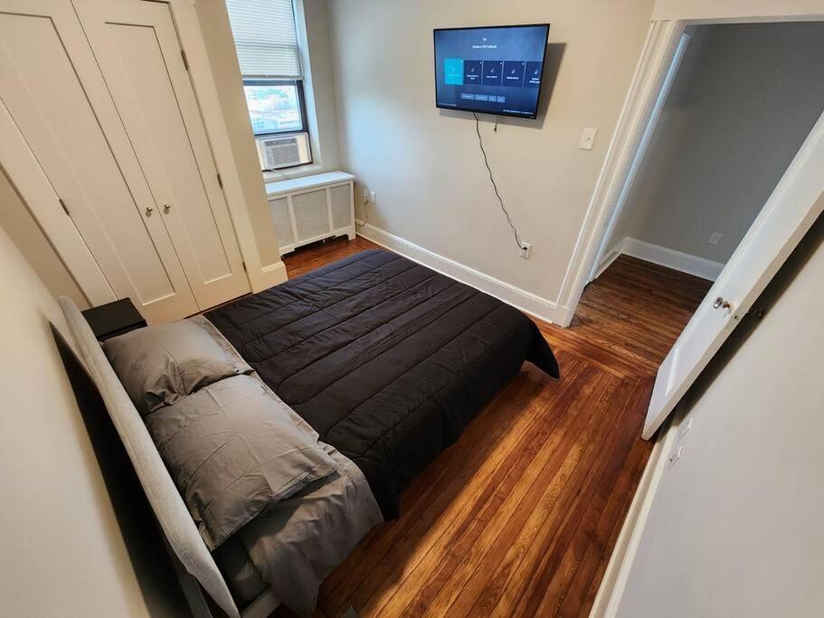 Apartament Elegant 2 Bed Gem! Mins From Nyc Union City Zewnętrze zdjęcie